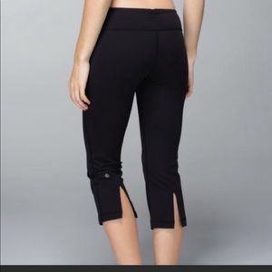 Lululemon slit calf crop pants